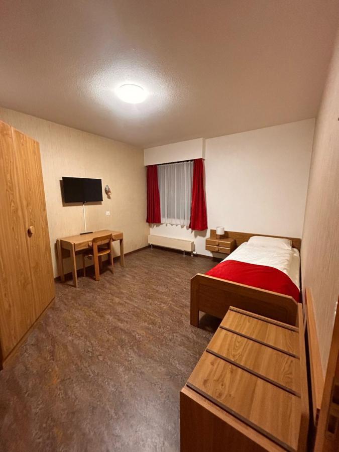 Hotel Edirol Vouvry Εξωτερικό φωτογραφία