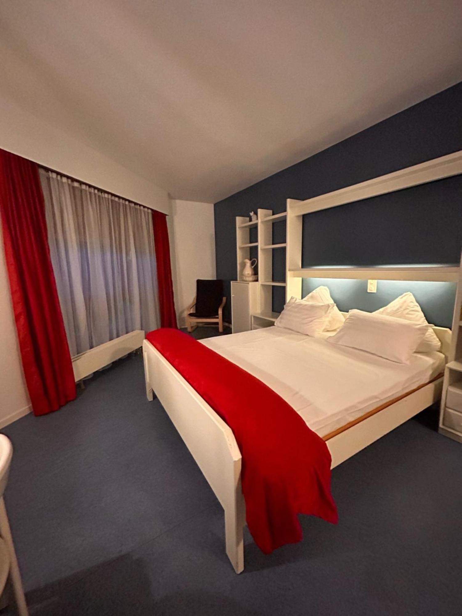Hotel Edirol Vouvry Εξωτερικό φωτογραφία